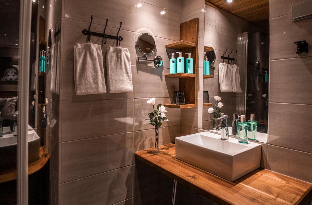 Beana Laponia - Wilderness Boutique Hotel With Safaris Meltaus Kültér fotó